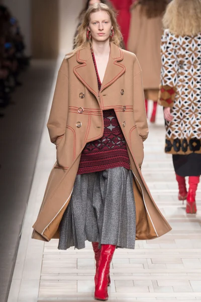 Look 20